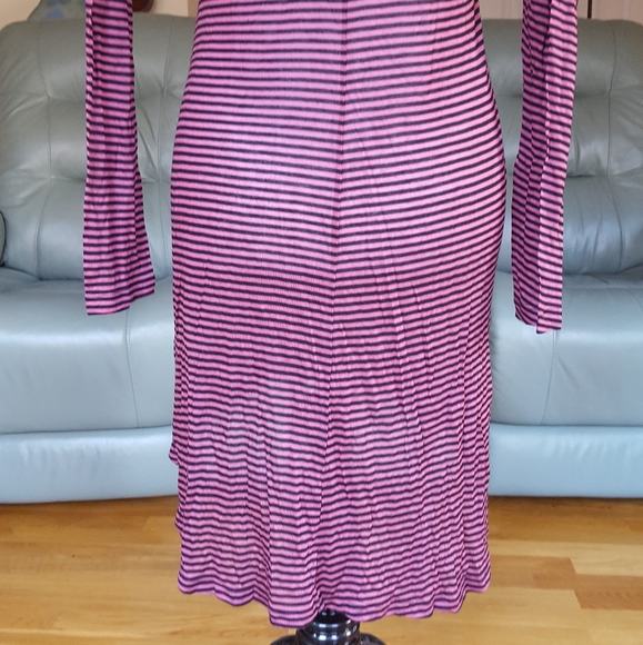 Kain Label Petite Made in USA Striped Maroon Dress - Picture 6 of 11